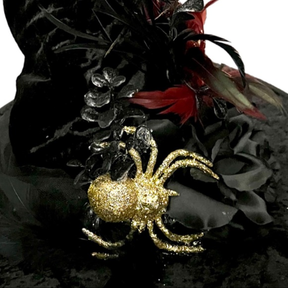 🔥SOLD🔥The Golden Skull Witch Hat - Picture 16 of 16